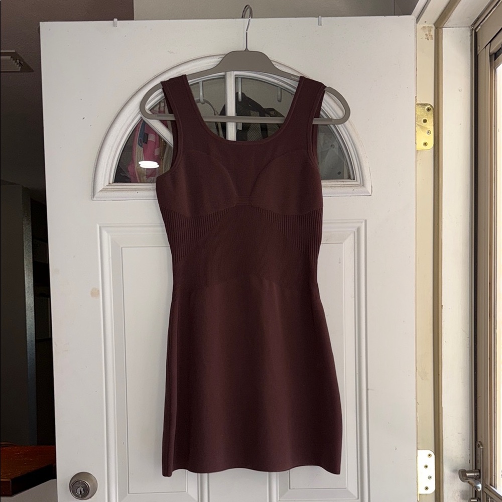Elegant Brown Sleeveless Dress